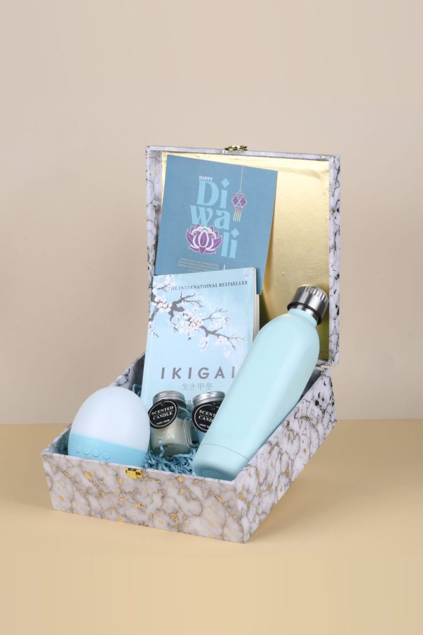 Designer Festive Box - HUEFG-018